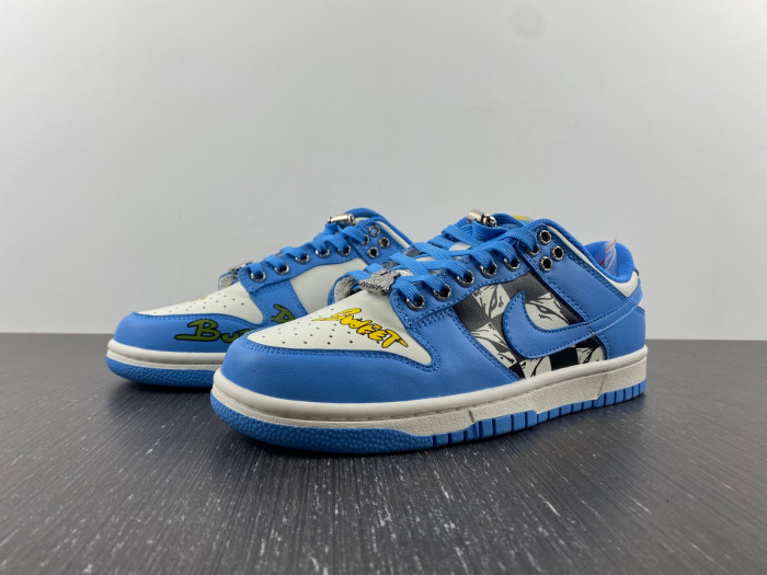 nike dunk low chrome hearts