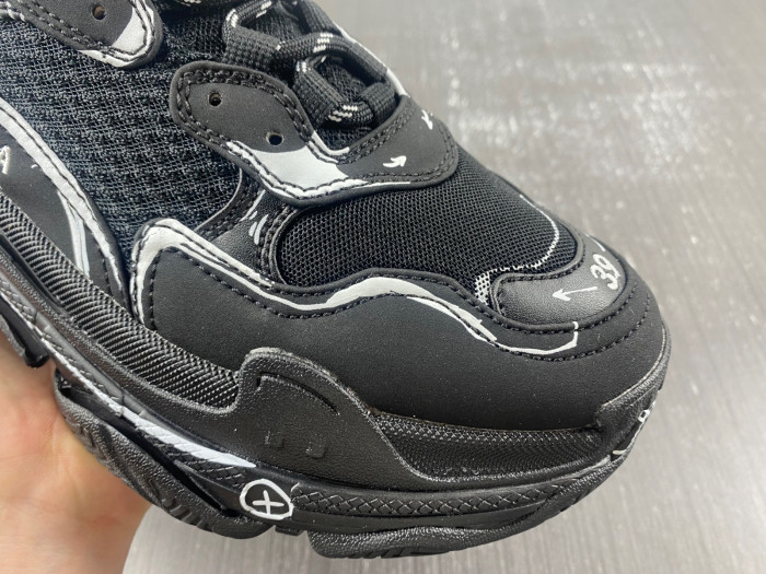 Ba*len*cia*ga triple s sneaker 8000099