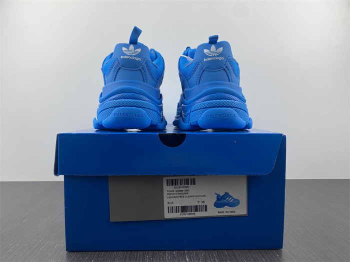 Ba*len*cia*ga triple s sneaker 8000025