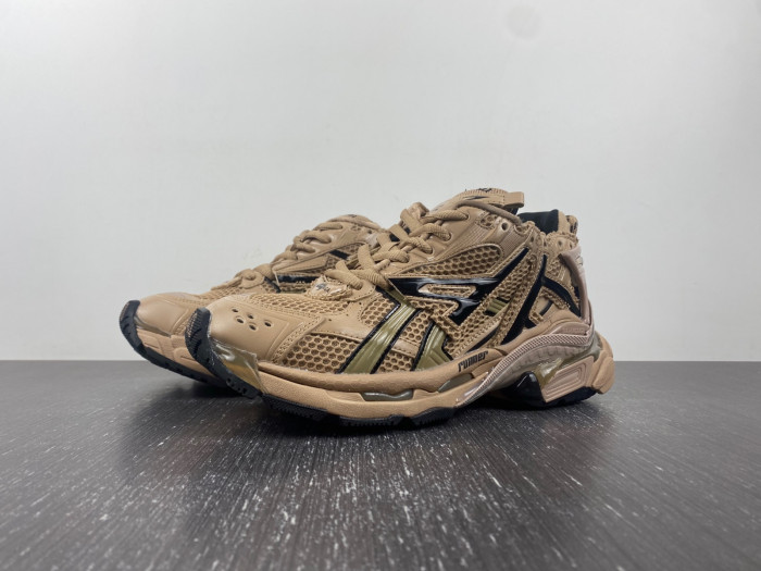 Ba*len*cia*ga runner sneaker