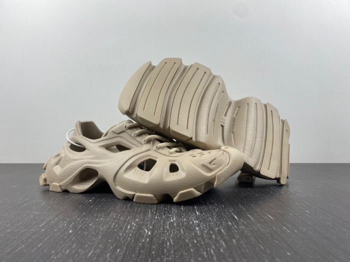 balenciag* sandal16