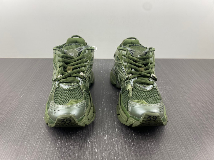 Ba*len*cia*ga runner sneaker
