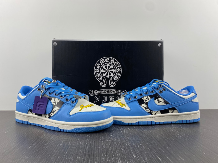 nike dunk low chrome hearts