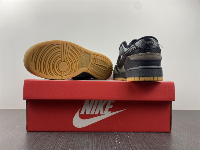 nike dunk low scrap