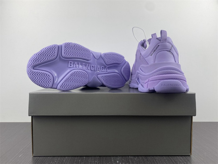 Ba*len*cia*ga triple s sneaker 8000028