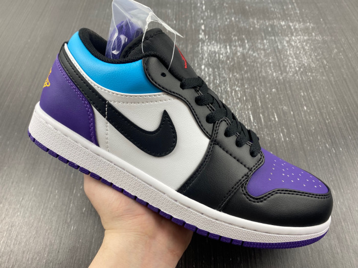 air jordan 1 low surF**es with aqua tones 553558-154