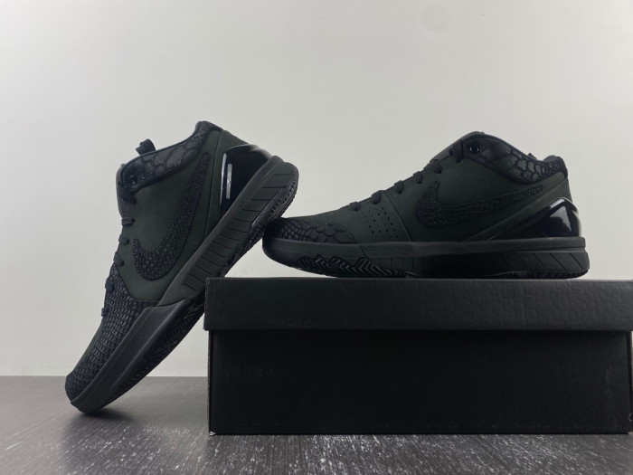 nike kobe 4 protro “black gold” fq3544-001
