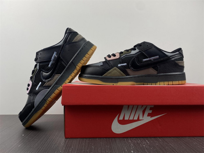 nike dunk low scrap
