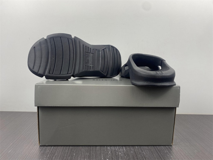 balenciag* sandal12