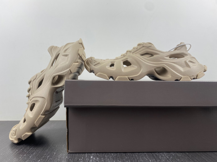 balenciag* sandal16