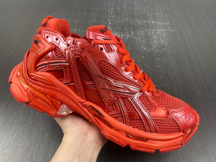 Ba*len*cia*ga runner sneaker