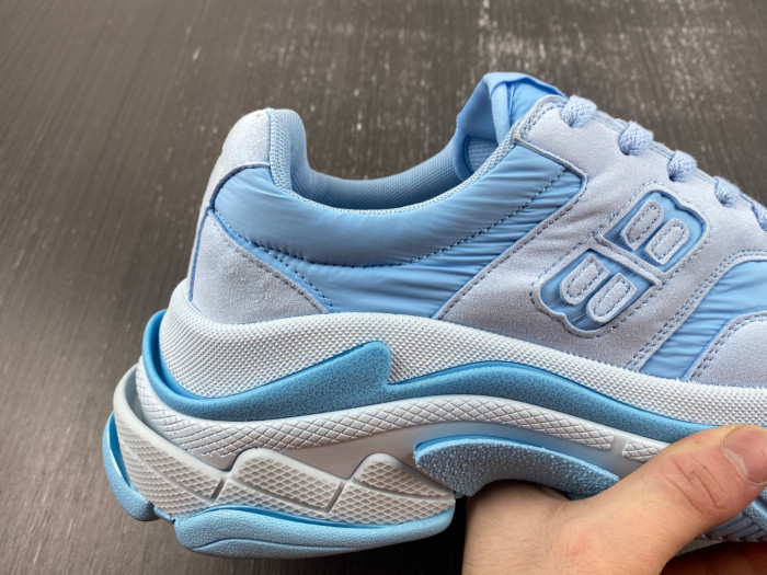 Ba*len*cia*ga triple s sneaker 80000133