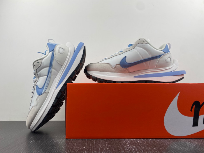nike sacai x vaporwaffle ns1125