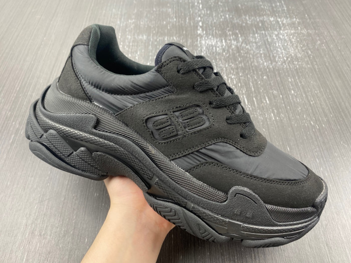 Ba*len*cia*ga triple s sneaker 80000130