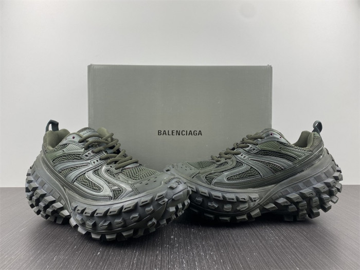 Ba*len*cia*ga defender 8000029