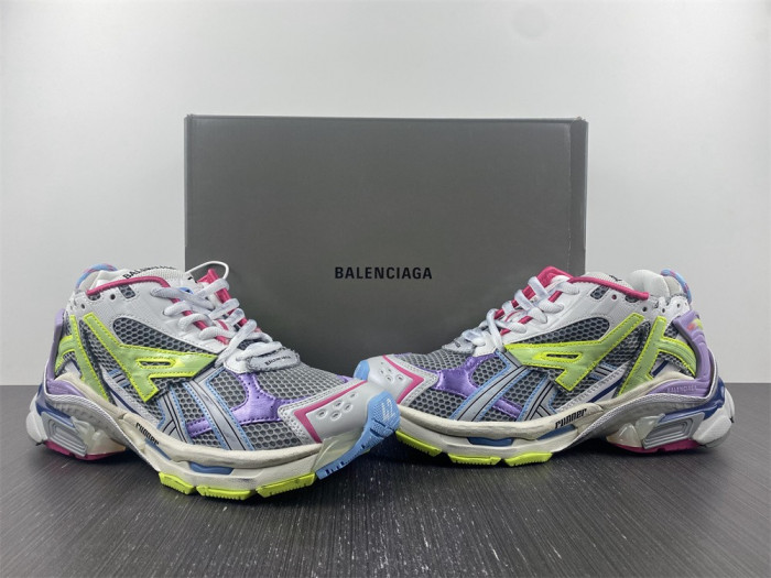Ba*len*cia*ga runner 8000024
