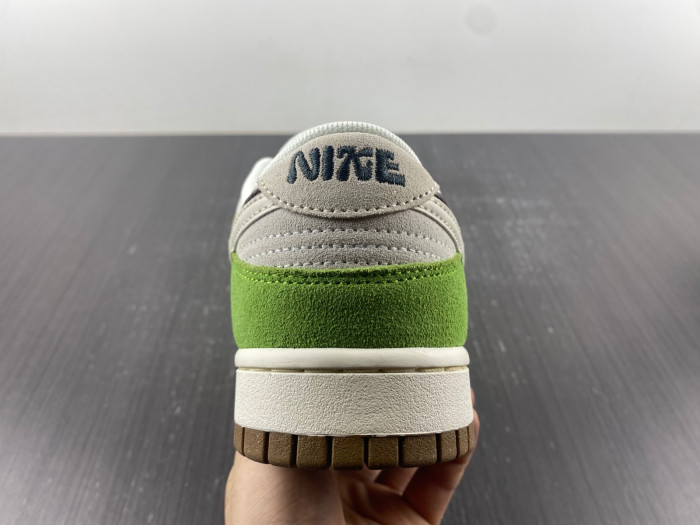 nike dunk low se 85