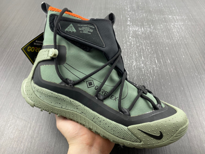 nike acg air terra antarktik