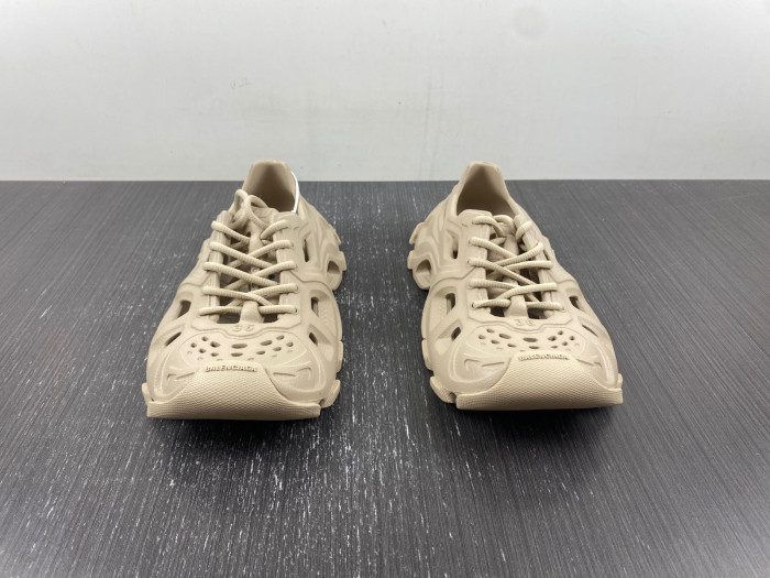 balenciag* sandal16