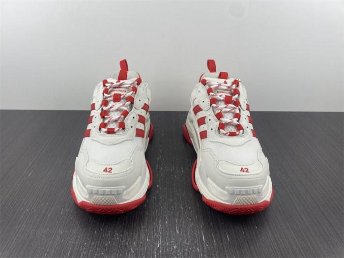 Ba*len*cia*ga triple s sneaker 8000019