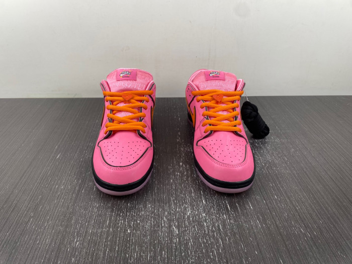 powerpuff girls x dunk low pro sb qs