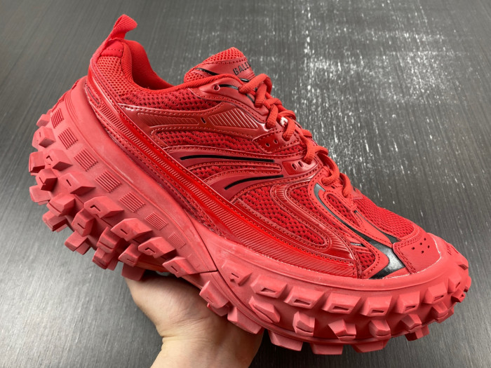 Ba*len*cia*ga defender sneaker