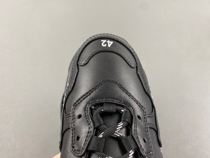 Ba*len*cia*ga triple s sneaker