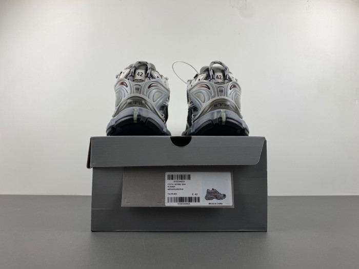 Ba*len*cia*ga runner sneaker