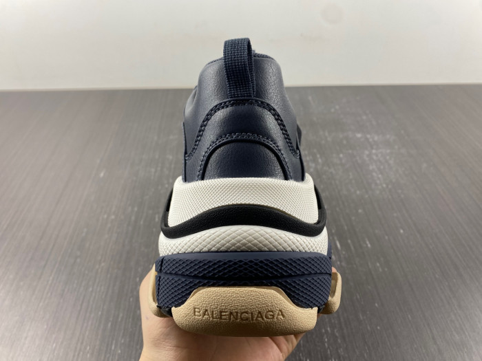 Ba*len*cia*ga triple s sneaker 8000049