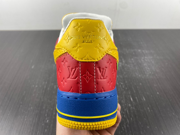 l**isV*t*n x nike air force lv 20230322