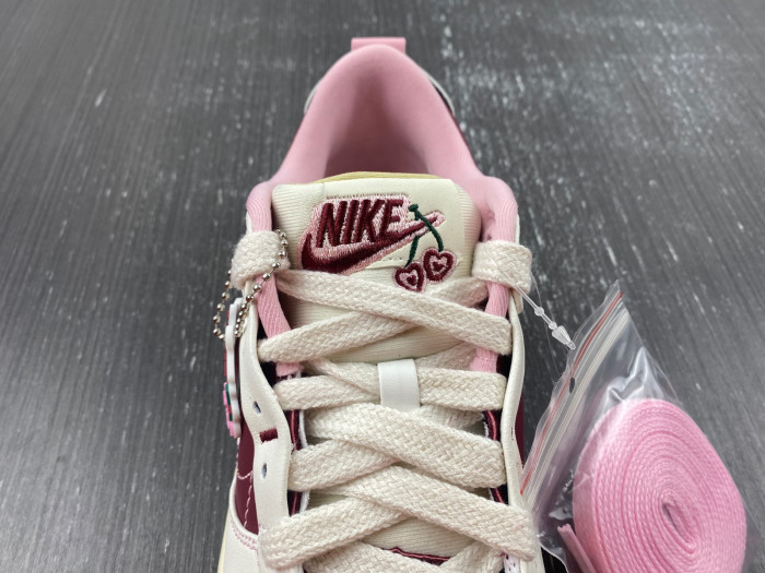 nike dunk low disrupt 2 valentine