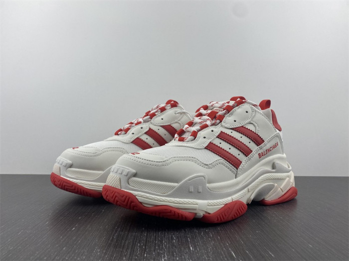 Ba*len*cia*ga triple s sneaker 8000019
