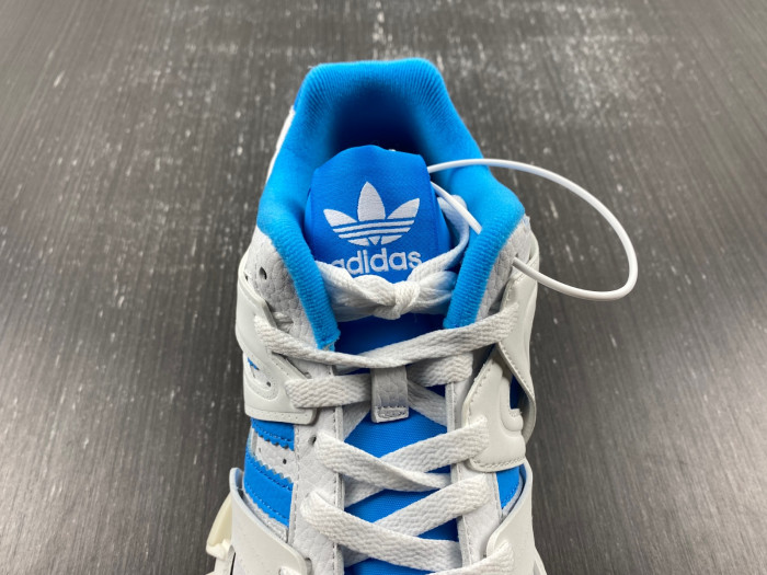 Ba*len*cia*ga track sneaker