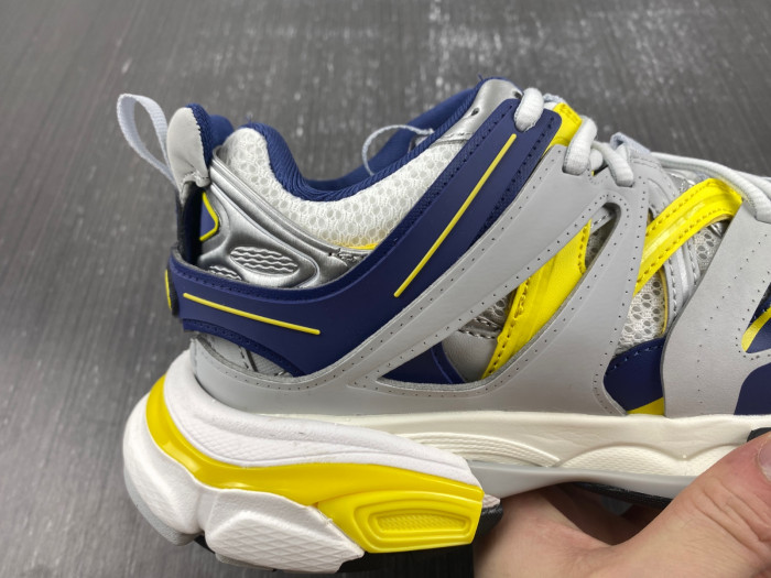 Ba*len*cia*ga track sneaker