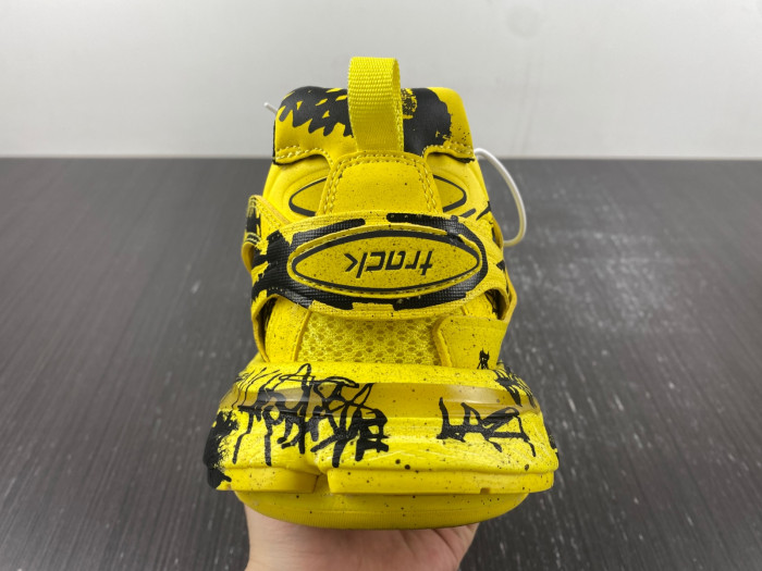 Ba*len*cia*ga track sneaker