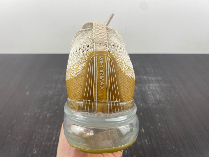 nike air vapormax 2023 flyknit dv1678-100