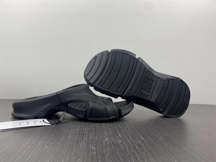balenciag* sandal12
