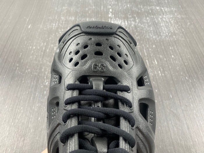 balenciag* sandal17
