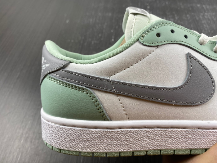 jordan 1 low ajl0526