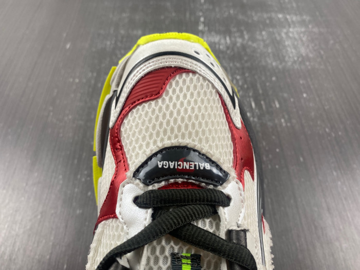 Ba*len*cia*ga runner sneaker