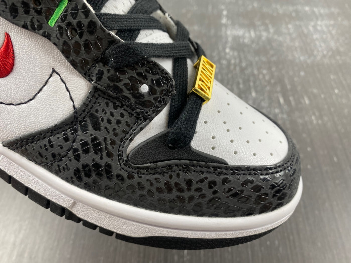 nike dunk low disrupt 2 just do it snakeskin dv1490-161