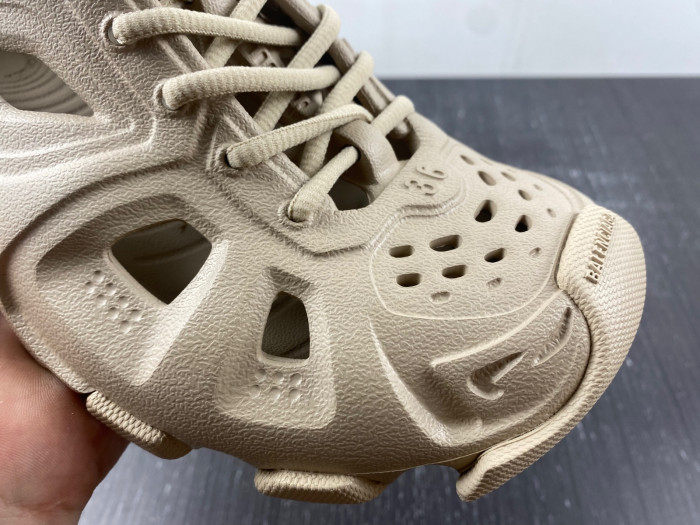 balenciag* sandal16