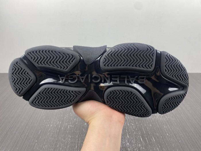 Ba*len*cia*ga triple s sneaker 80000102
