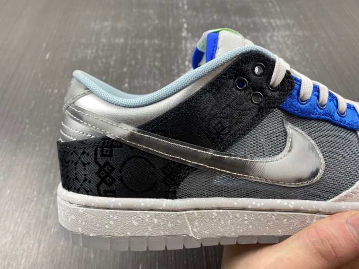 nike dunk low lx barbie (women