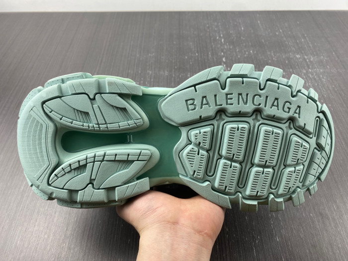 Ba*len*cia*ga track 8000046