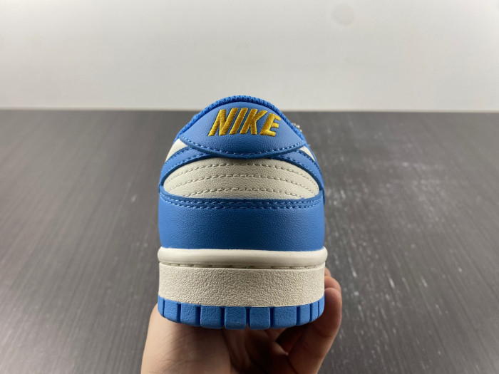 nike dunk low chrome hearts