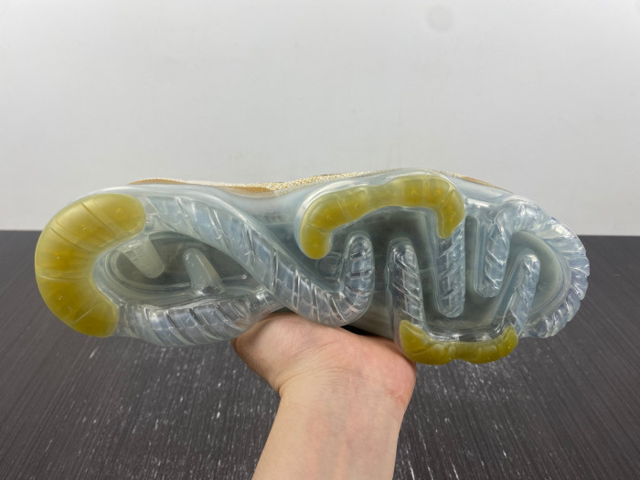 nike air vapormax 2023 flyknit dv1678-100