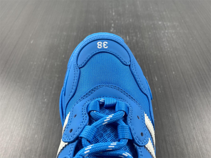 Ba*len*cia*ga triple s sneaker 8000025