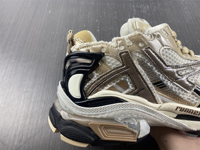 Ba*len*cia*ga runner 8000015