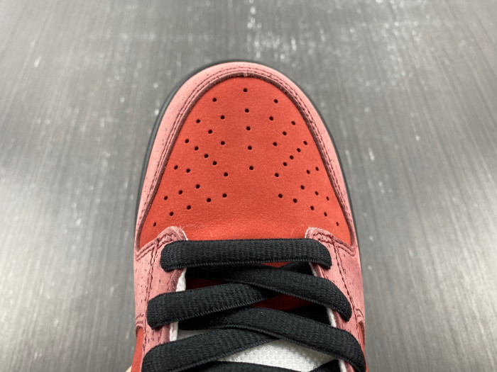 nike sb dunk low “red lobster” 313170-661